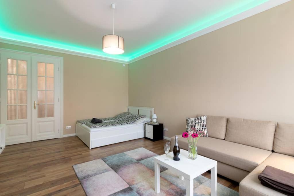 Nice And Cozy Apartment Next To The Parliament ブダペスト エクステリア 写真